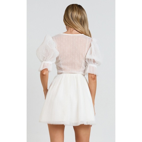 Showpo Akshia Mini Dress Puff Sleeve Floral Detail Plunge Neck‎ White Size 8 - Picture 3 of 10